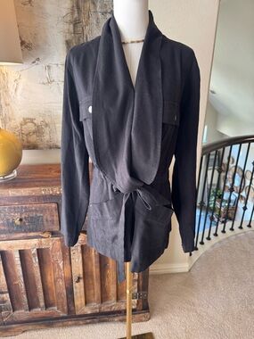 Baccini Black Women's Shawl Collar Line Tie-Waist Jacket - XL